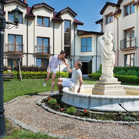 Hotel Orw Magnat Zieleniewo  Zewnętrze zdjęcie